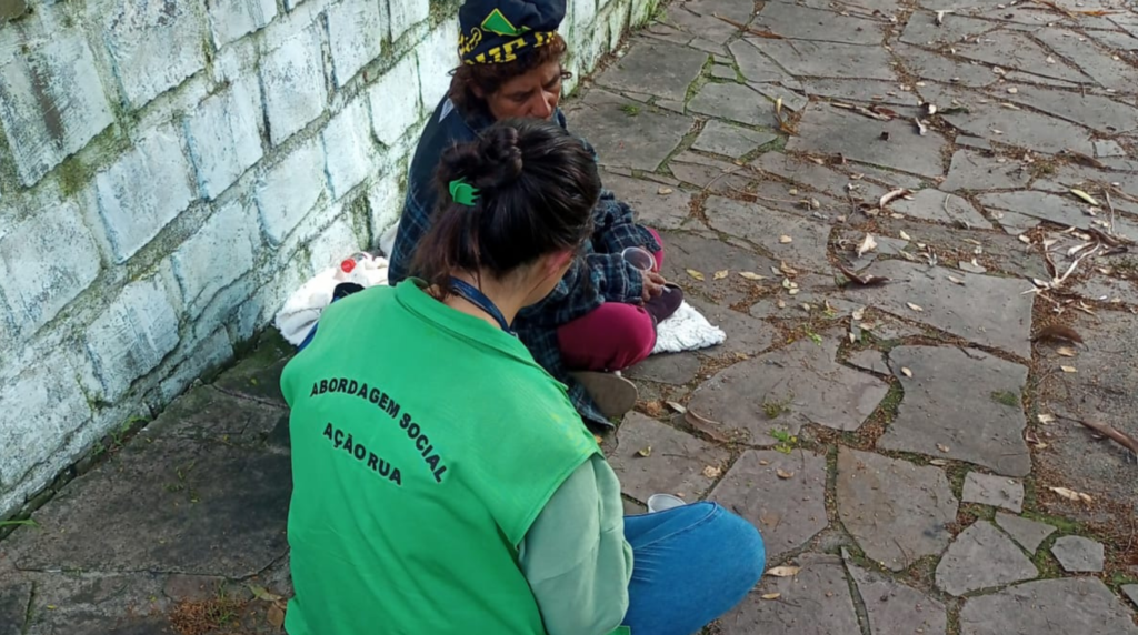 Abordagem Social nas ruas em meio a calamidade pública