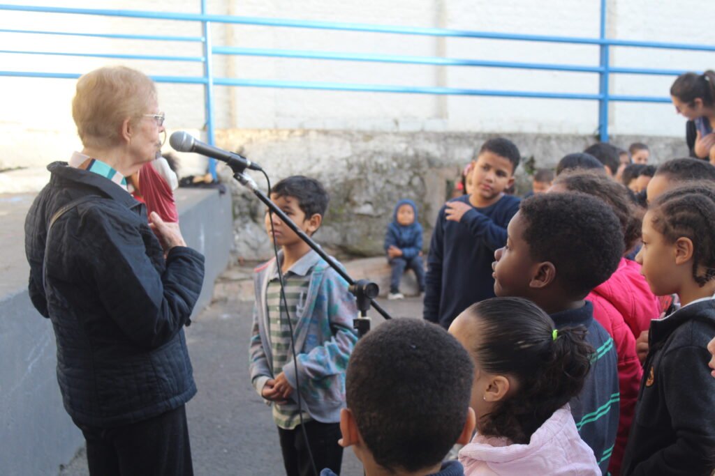 Encontro com as crianças para celebrar o Coração de Cristo